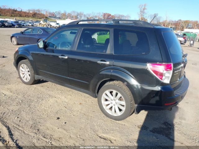 2011 SUBARU FORESTER JF2SHADC5BH711193 Photo 2