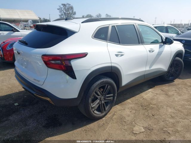 2024 CHEVROLET TRAX KL77LKE21RC148047 Photo 3