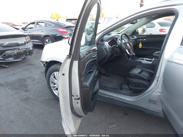 2014 CADILLAC SRX 3GYFNBE38ES521231 Photo 4