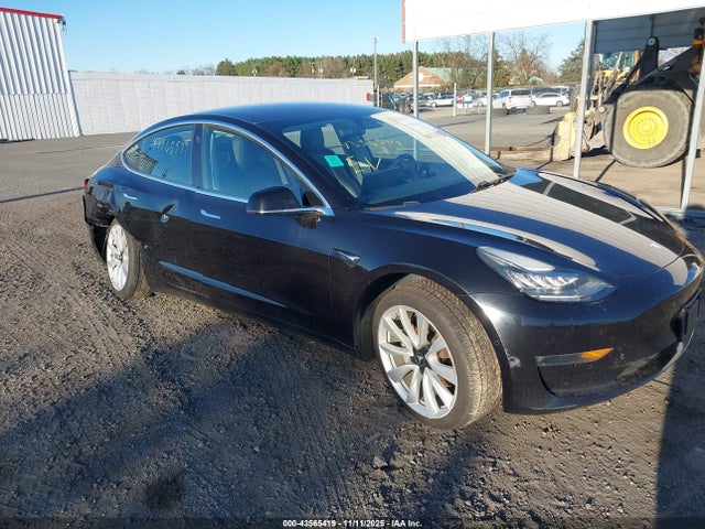 2018 TESLA MODEL 3 5YJ3E1EA1JF053640 Photo 0