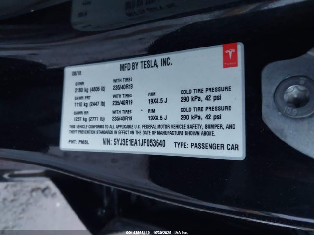 2018 TESLA MODEL 3 5YJ3E1EA1JF053640 Photo 8