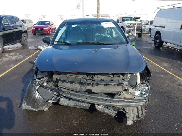 Subaru Legacy 2.5i Premium 2018 4S3BNAC64J3002205 Image 13