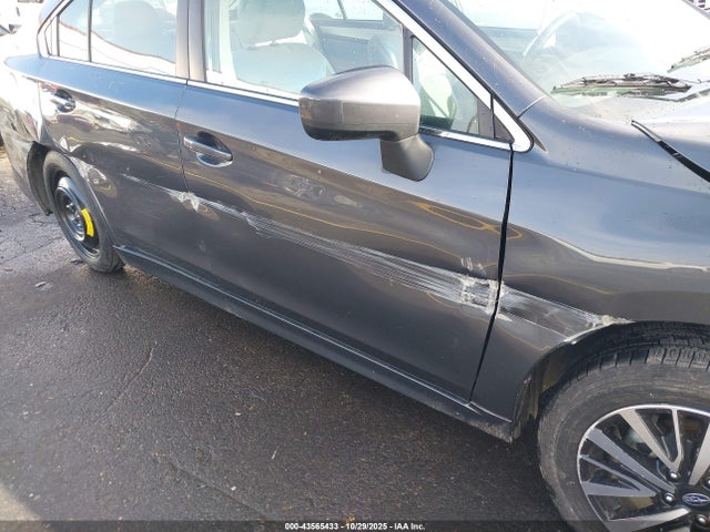 Subaru Legacy 2.5i Premium 2018 4S3BNAC64J3002205 Image 18