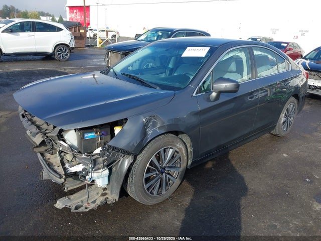 Subaru Legacy 2.5i Premium 2018 4S3BNAC64J3002205 Image 2