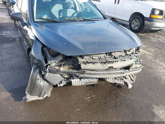 Subaru Legacy 2.5i Premium 2018 4S3BNAC64J3002205 Image 6