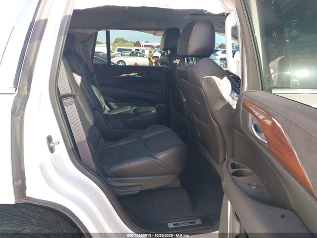 2016 CADILLAC ESCALADE 1GYS4BKJ4GR458350 Photo 7