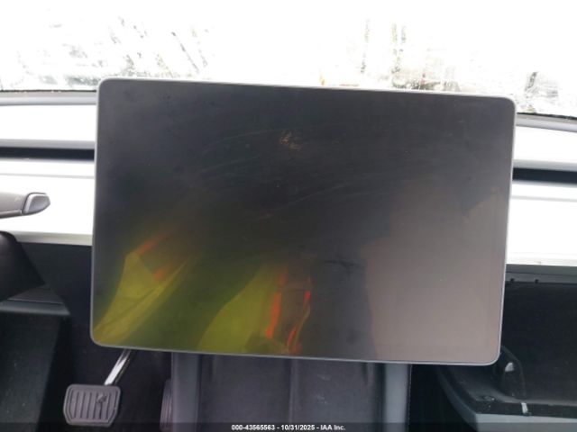 2023 TESLA MODEL Y 7SAYGDEE9PF630169 Photo 6