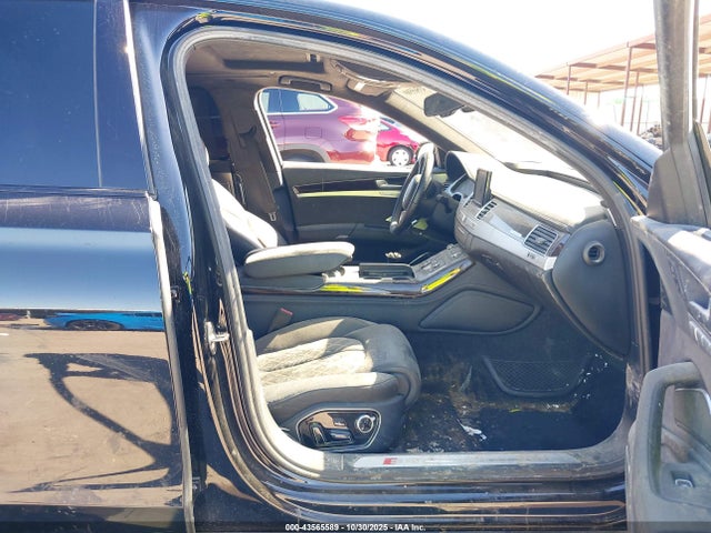 2016 AUDI S8 WUAJ5AFDXGN900135 Photo 4