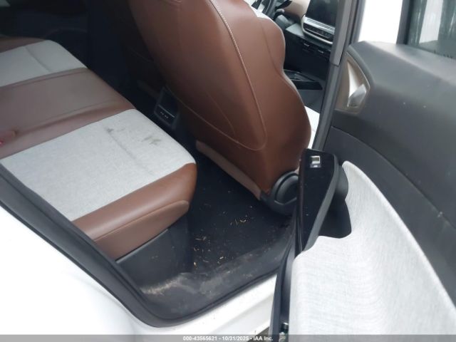 2024 VOLKSWAGEN ID.4 1V2BMPE82RC013248 Photo 7