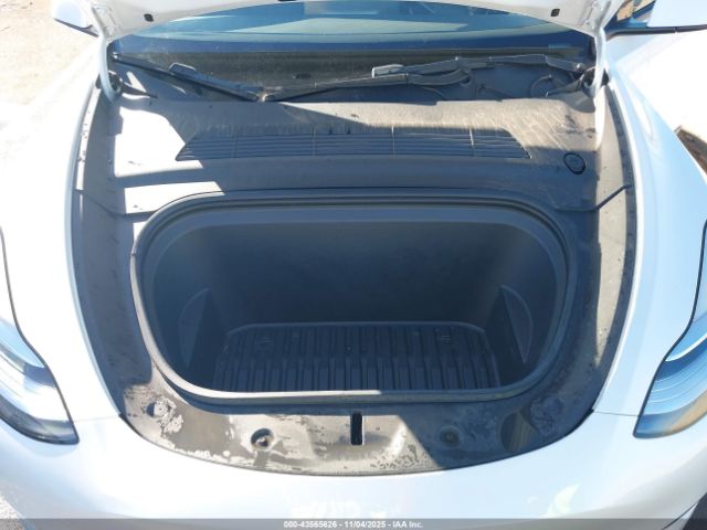 2022 TESLA MODEL Y 7SAYGDEE2NF329644 Photo 9