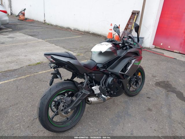 2024 KAWASAKI EX650 ML5EXER18RDAD4552 Photo 3