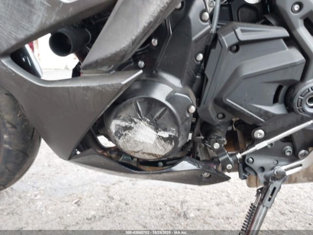 2024 KAWASAKI EX650 ML5EXER18RDAD4552 Photo 8