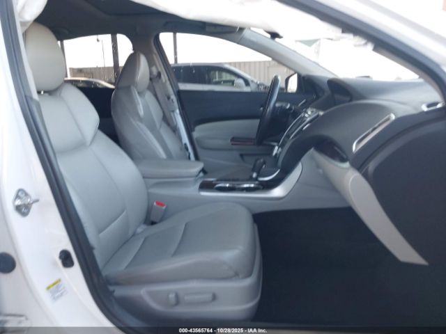 2016 ACURA TLX 19UUB1F39GA009093 Photo 4