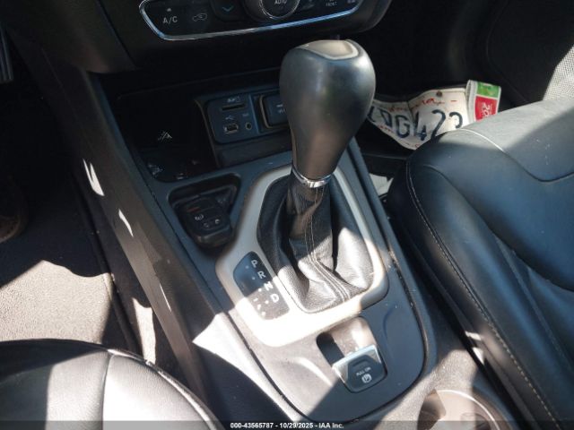 2017 JEEP CHEROKEE 1C4PJLDS9HW650575 Photo 10