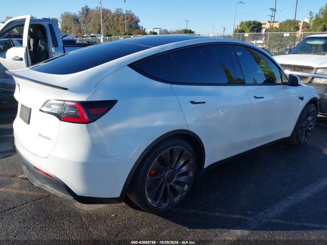 2022 TESLA MODEL Y 7SAYGDEF1NF521341 Photo 3