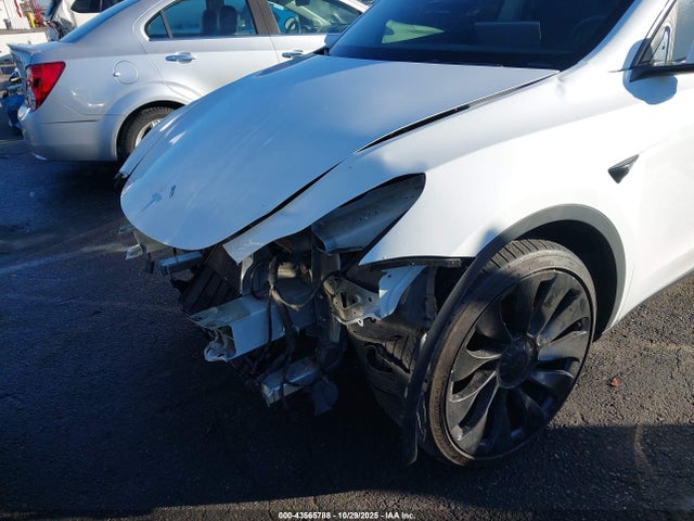 2022 TESLA MODEL Y 7SAYGDEF1NF521341 Photo 5