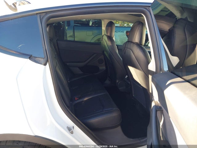 2022 TESLA MODEL Y 7SAYGDEF1NF521341 Photo 7