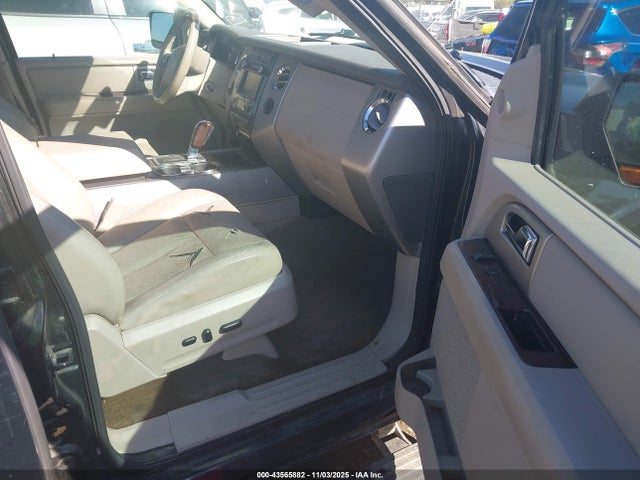2010 Ford Expedition El Limited მანქანა იყიდება აუქციონზე, vin: 1FMJK1K56AEB71977, აუქციონის ნომერი: 43565882