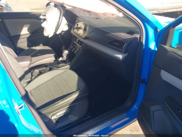 2023 VOLKSWAGEN TAOS 3VVEX7B23PM318471 Photo 4