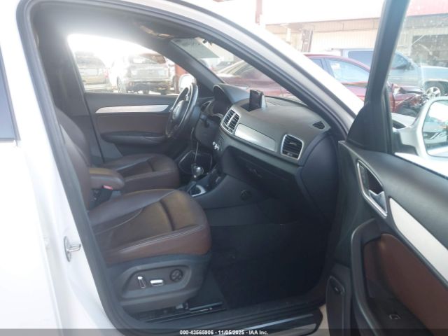 2018 AUDI Q3 WA1JCCFS8JR022440 Photo 4