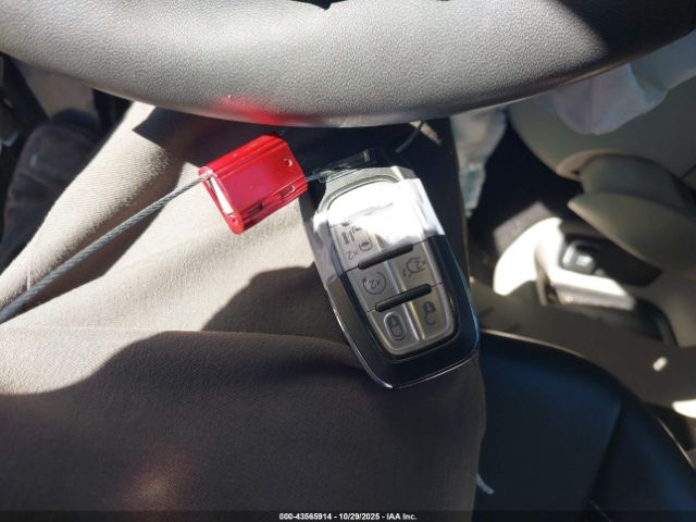 2023 CHRYSLER PACIFICA 2C4RC1BG5PR515610 Photo 10