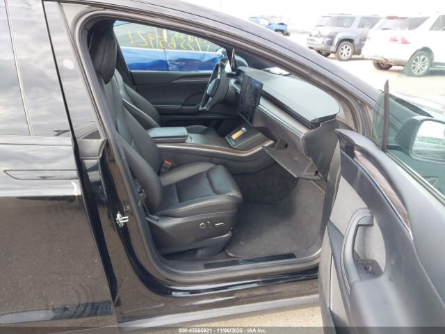 2023 TESLA MODEL X 7SAXCBE50PF385015 Photo 4