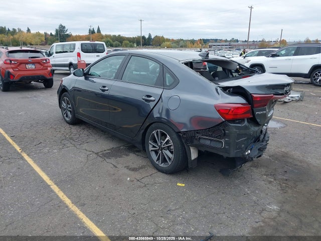 3KPF24AD7PE622223 KIA Forte Lxs