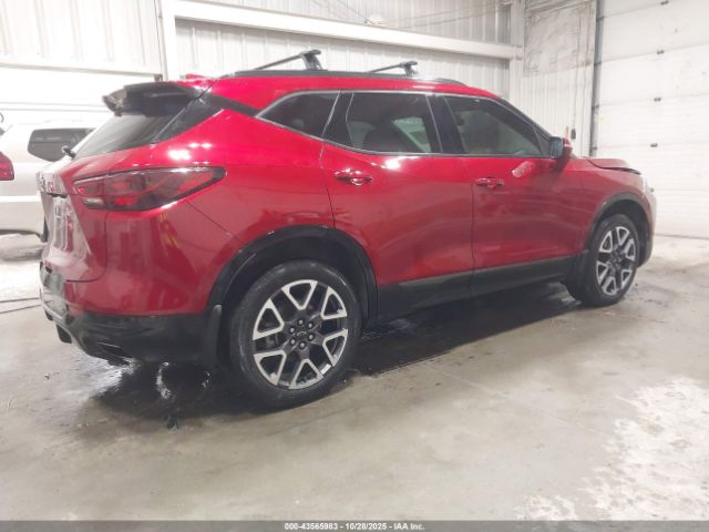 2024 CHEVROLET BLAZER 3GNKBKRS8RS124839 Photo 3