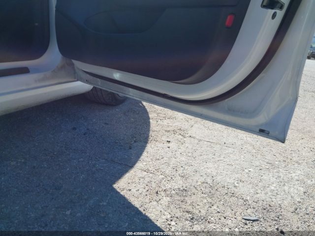 2023 TESLA MODEL 3 5YJ3E1EA4PF429076 Photo 4