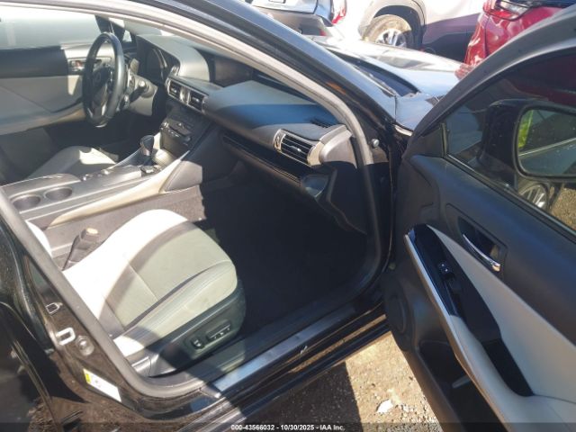 2015 LEXUS IS 250 JTHCF1D29F5018620 Photo 4