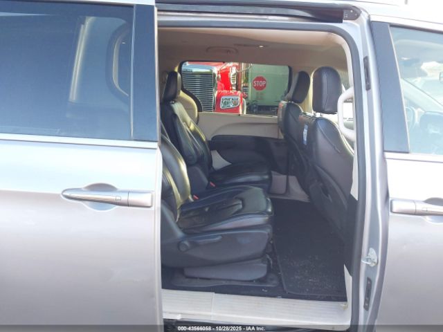 2021 CHRYSLER PACIFICA HYBRID 2C4RC1L7XMR581385 Photo 7