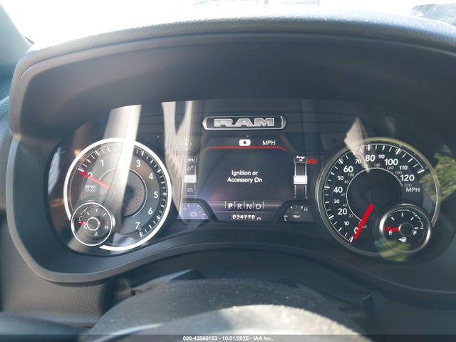 Продажа на аукционе авто 2023 Ram 1500 Big Horn  4x4 5'7 Box, vin: 1C6RRFFGXPN667618, номер лота: 43566153