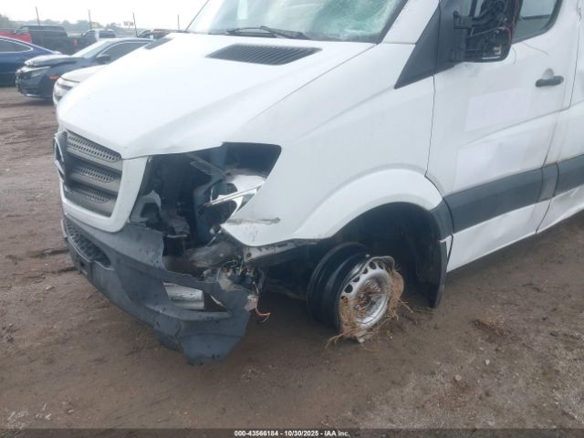 2017 MERCEDES-BENZ SPRINTER 2500 WD3PE8CD0HP570106 Photo 5