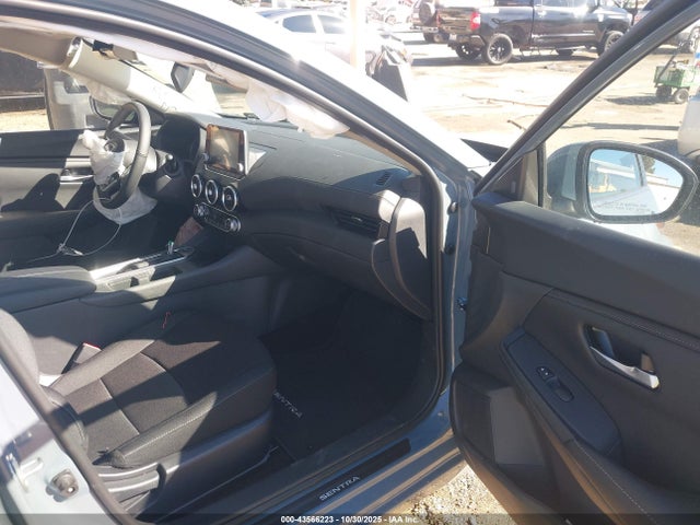 3N1AB8CV6SY402718 Nissan SENTRA SV