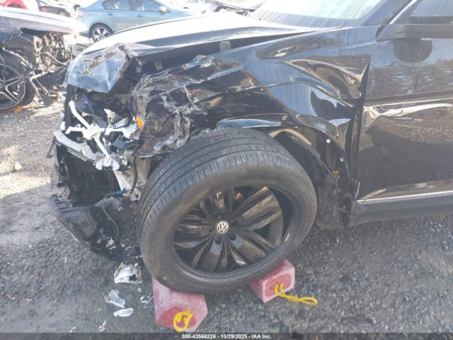 2018 VOLKSWAGEN ATLAS 1V2NR2CA8JC582536 Photo 5