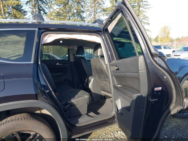 2018 VOLKSWAGEN ATLAS 1V2NR2CA8JC582536 Photo 7