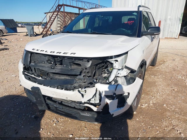 1FM5K8GT4JGC94070 Ford EXPLORER SPORT