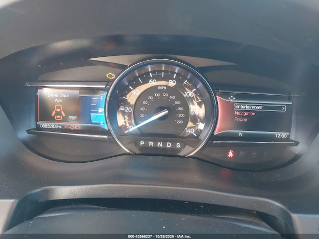 1FM5K8GT4JGC94070 Ford EXPLORER SPORT