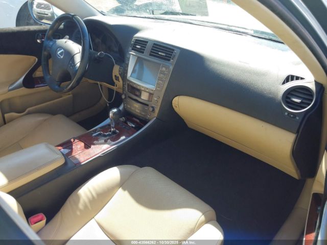 2008 LEXUS IS 250 JTHBK262X82070031 Photo 4