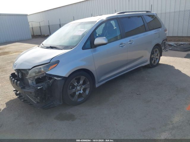 2015 TOYOTA SIENNA 5TDXK3DC8FS689063 Photo 1
