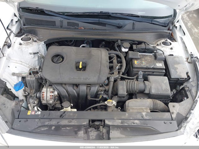 3KPF24AD0ME265317 KIA FORTE FE
