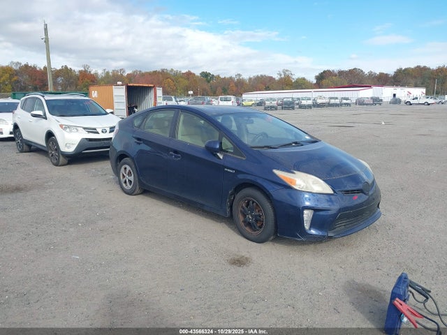 43566324 :رقم المزاد ، JTDKN3DU4D1727585 vin ، 2013 Toyota Prius Three مزاد بيع