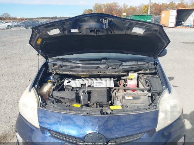 43566324 :رقم المزاد ، JTDKN3DU4D1727585 vin ، 2013 Toyota Prius Three مزاد بيع