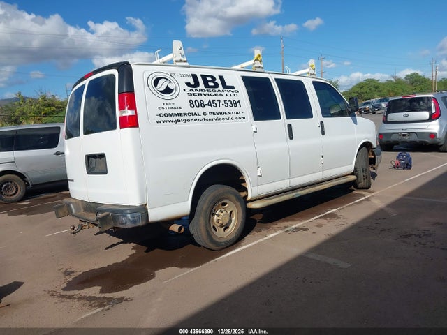 1GCWGAFP2M1217890 Chevrolet Express Cargo Rwd 2500 Regular Wheelbase Wt