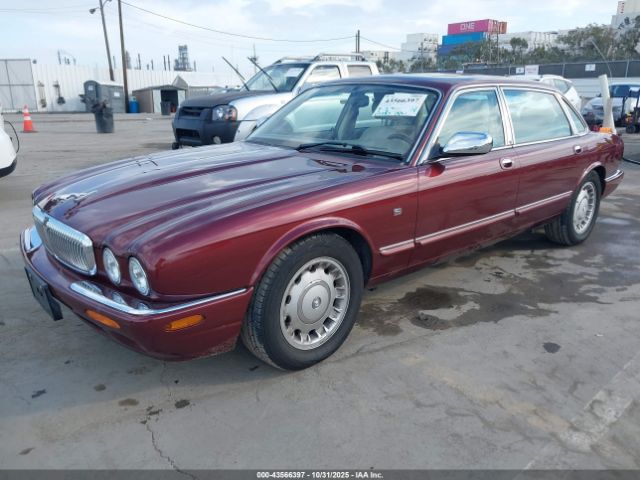 1999 JAGUAR XJ8 SAJKD6044XC872033 Photo 1
