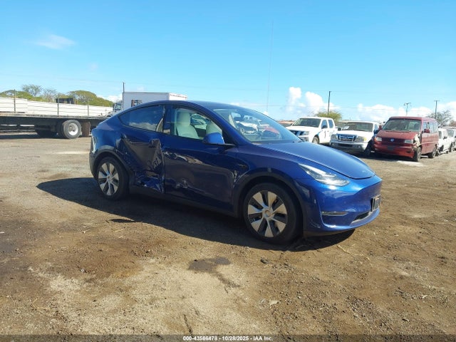 2022 TESLA MODEL Y 7SAYGDEE0NF367308 Photo 0