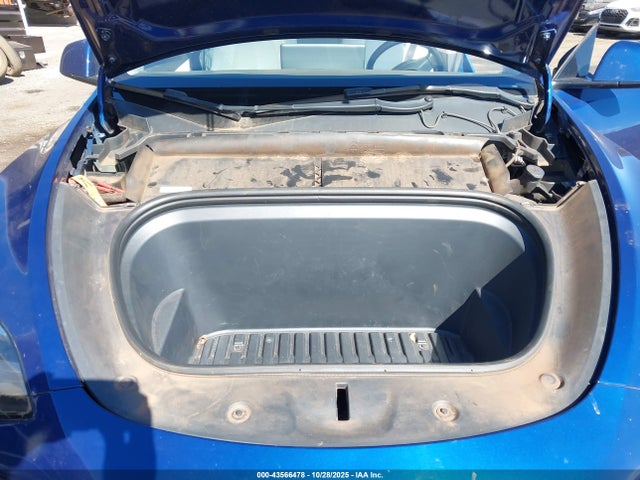 2022 TESLA MODEL Y 7SAYGDEE0NF367308 Photo 9