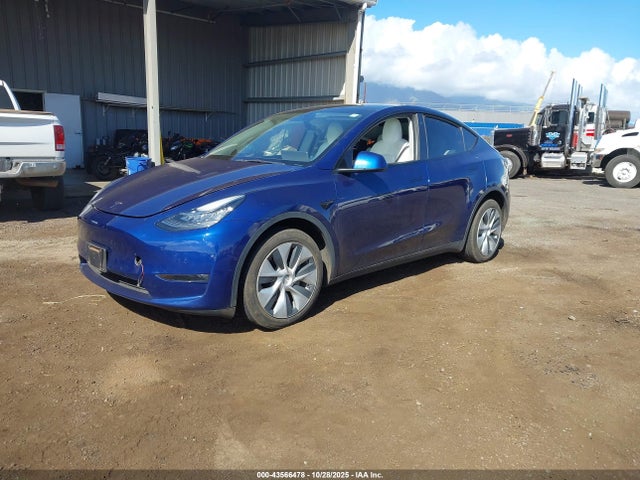 2022 TESLA MODEL Y 7SAYGDEE0NF367308 Photo 1