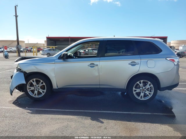 Mitsubishi Outlander Se 2014 JA4AD3A39EZ007254 Image 14