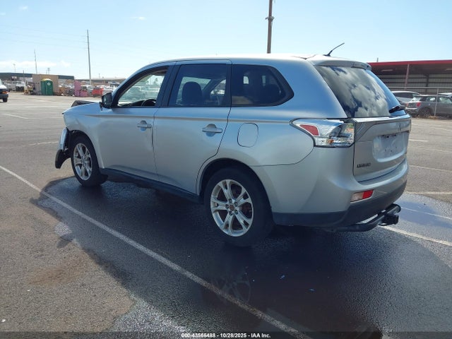 Mitsubishi Outlander Se 2014 JA4AD3A39EZ007254 Image 3